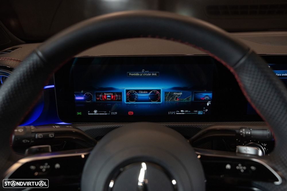 Mercedes-Benz CLA 250 - 16