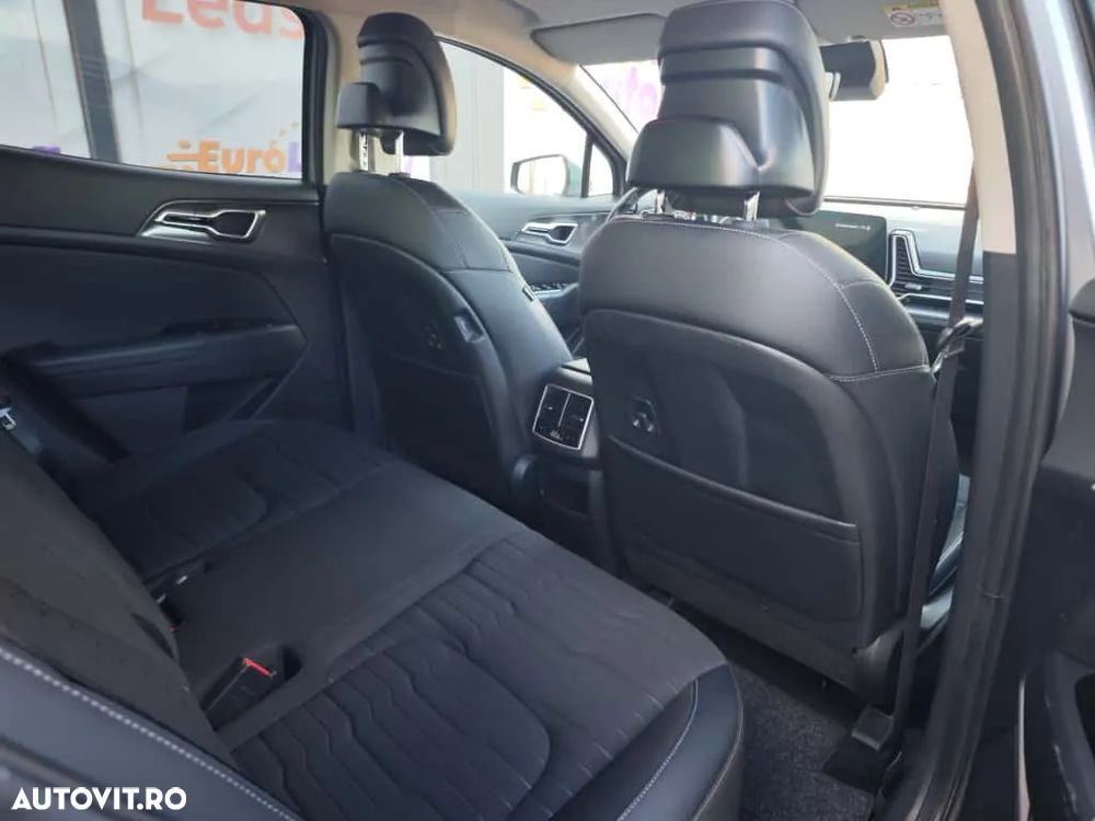 Kia Sportage 1.6 T-GDI HEV 6AT 4x2 Business Line - 15