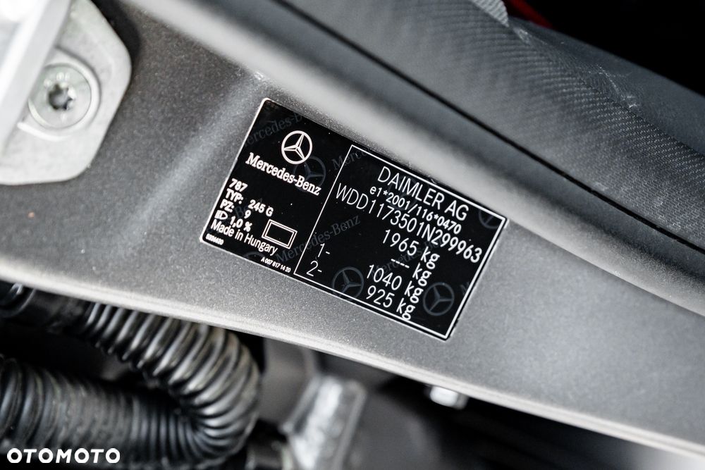 Mercedes-Benz CLA 250 7G-DCT AMG Line - 27