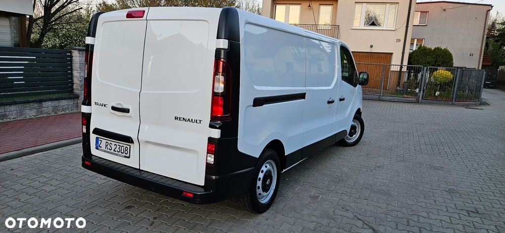 Renault Trafic - 11