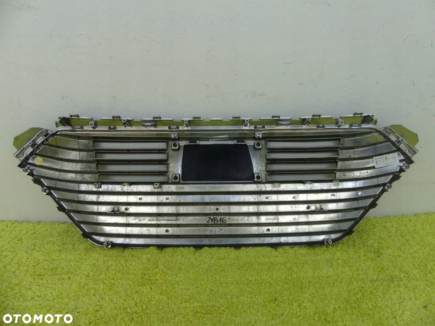 Grill Atrapa HYUNDAI IONIQ 16-19r IGŁA ORYGINAŁ - 2