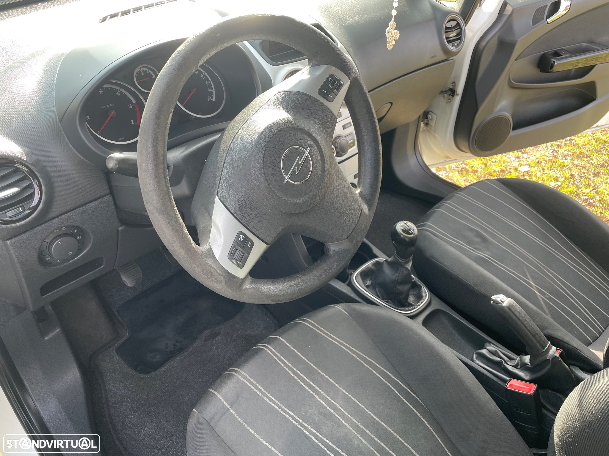 Opel Corsa 1.3 CDTi Enjoy EcoFLEX - 12