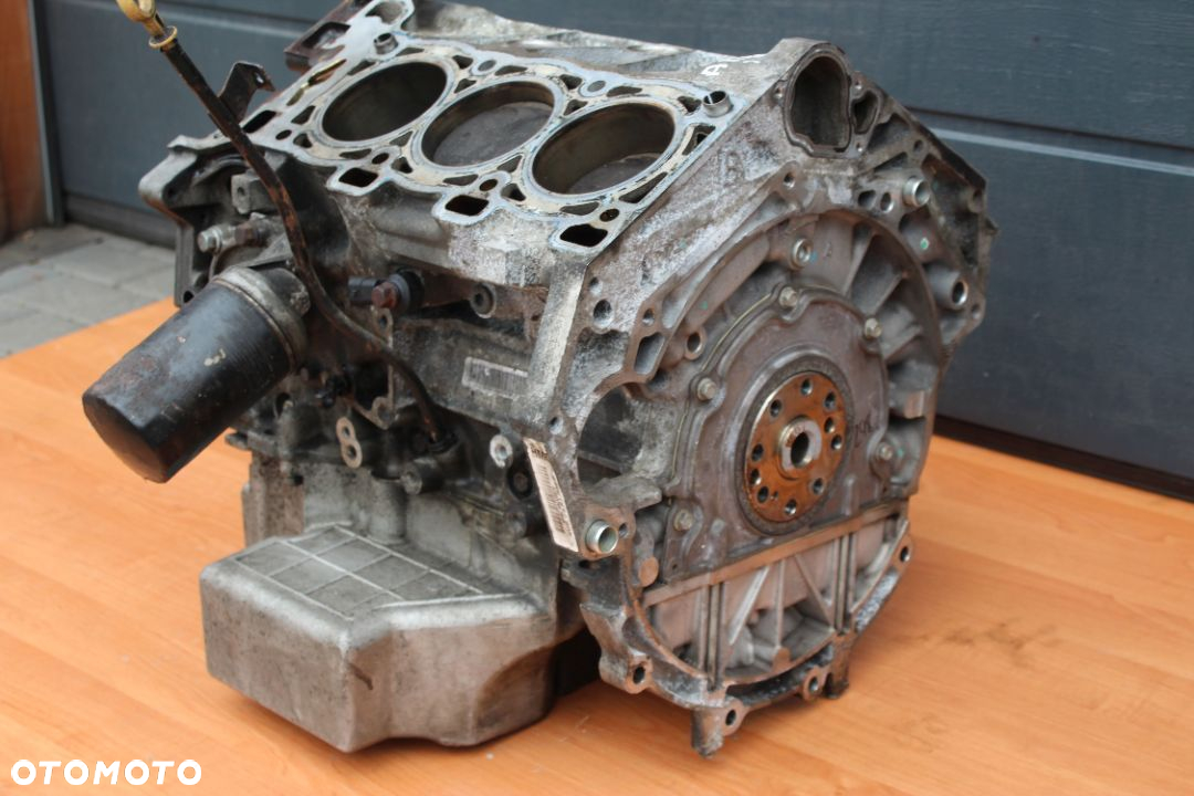 BLOK DÓŁ WAŁ KOMPLET OPEL ANTARA CHEVROLET CAPTIVA 3.2 V6  10HMC - 2