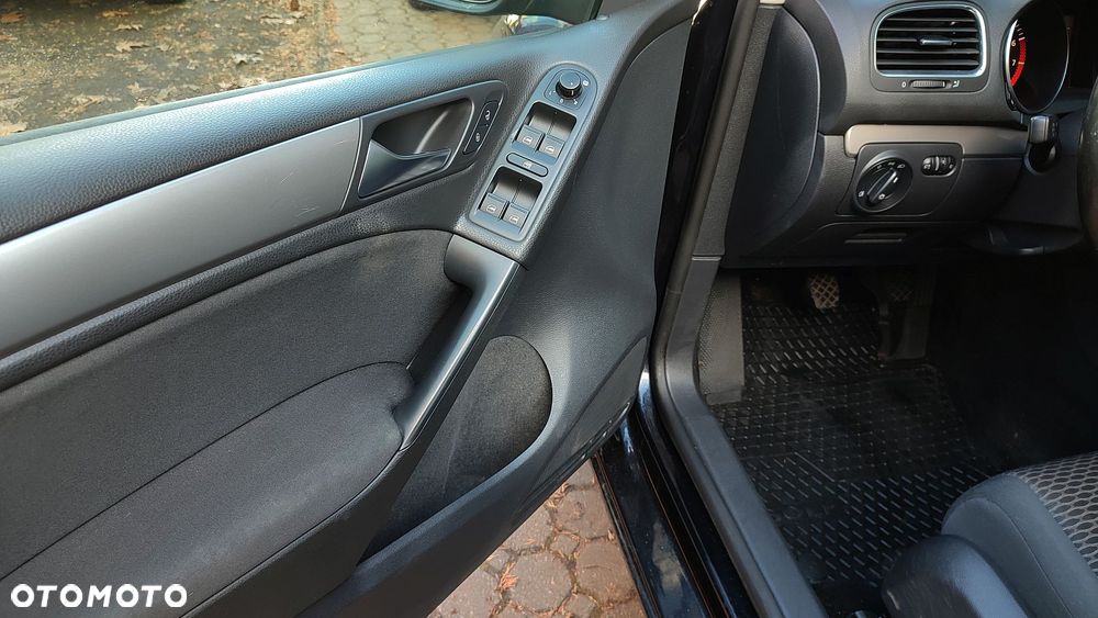 Volkswagen Golf 1.4 Edition - 28