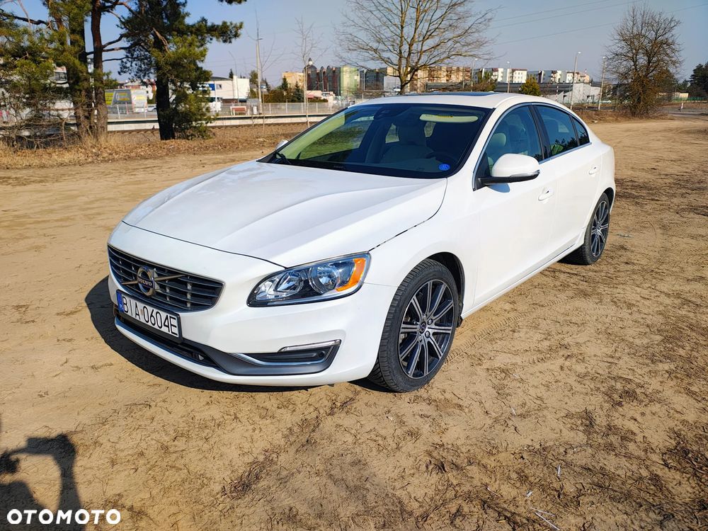 Volvo S60 - 4