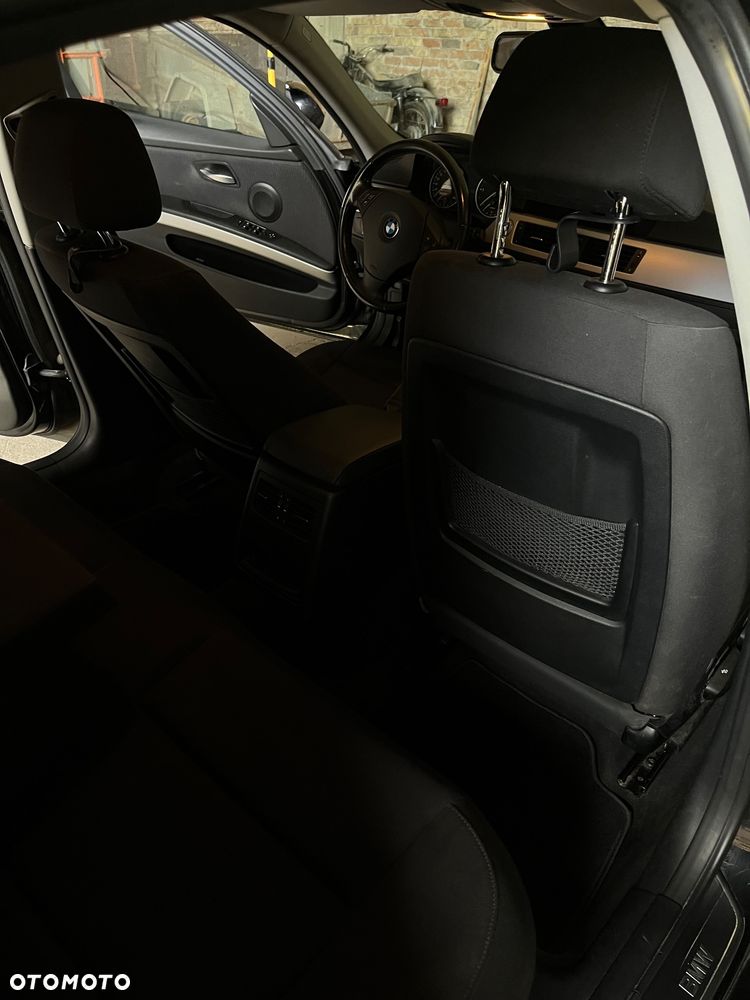 BMW Seria 3 ver-320d - 16