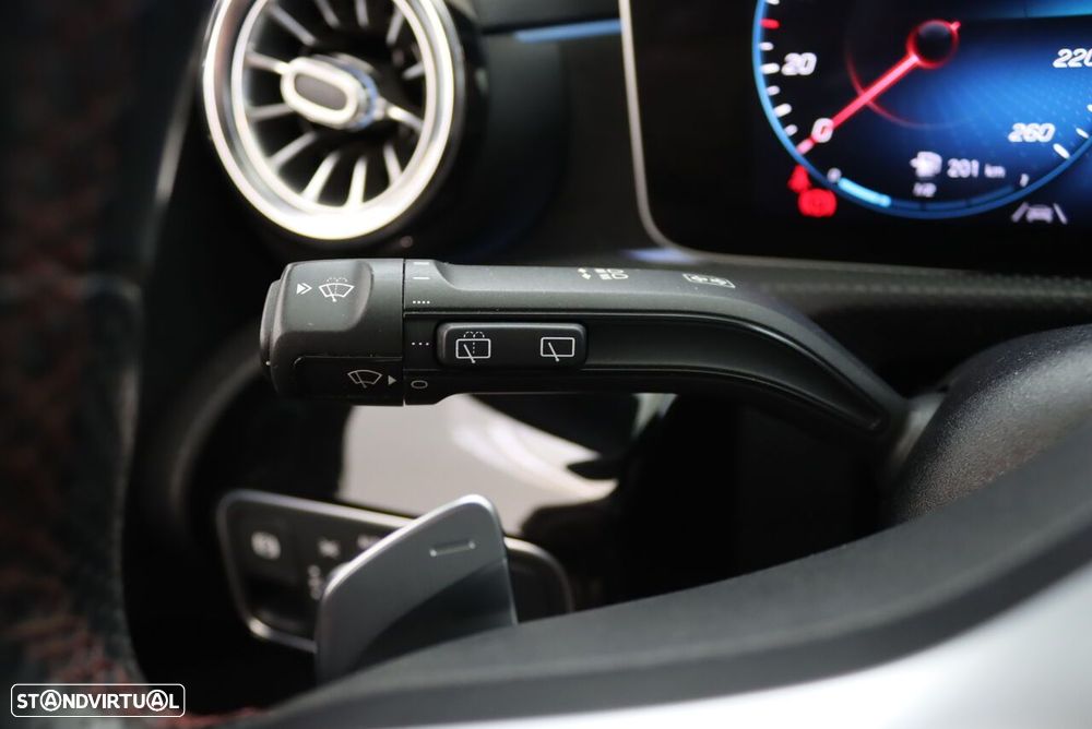 Mercedes-Benz A 180 d AMG Line Aut. - 19