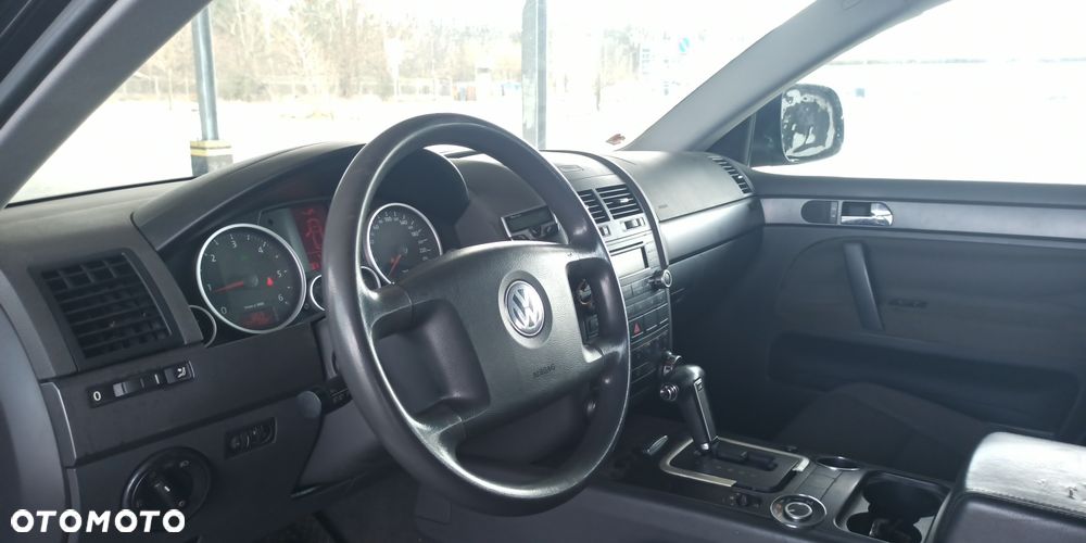 Volkswagen Touareg 2.5 R5 TDI DPF Perfect Tiptr - 23