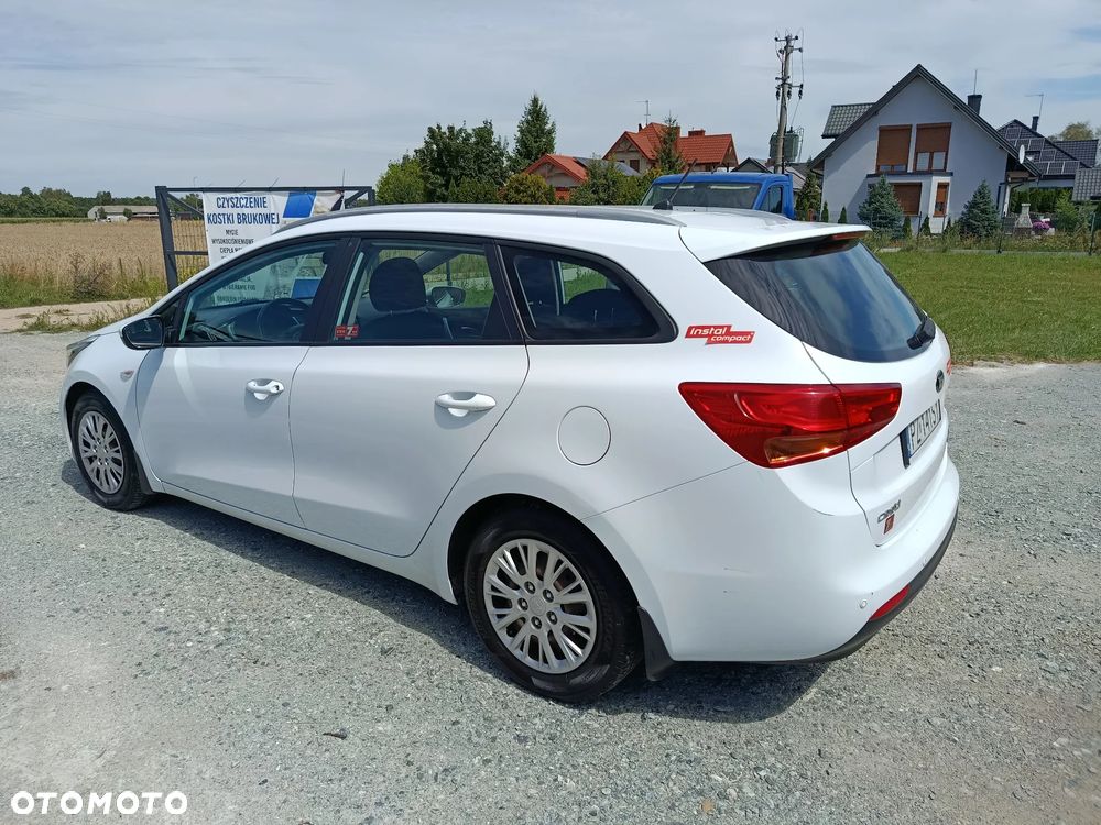Kia Ceed 1.6 CRDi L - 7