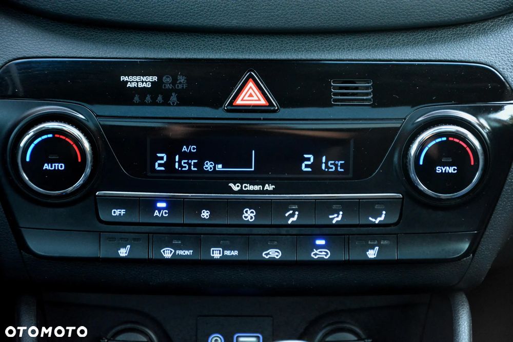 Hyundai Tucson blue 1.7 CRDi 2WD Passion Plus - 26