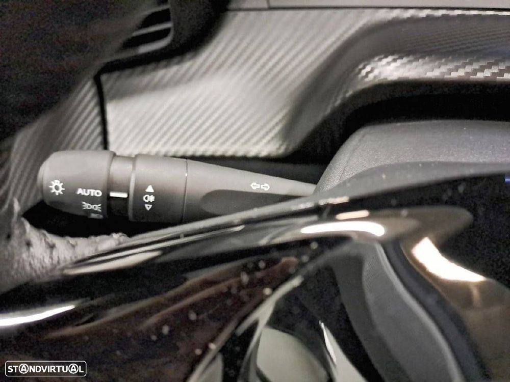 Peugeot 208 1.2 PureTech Style - 14