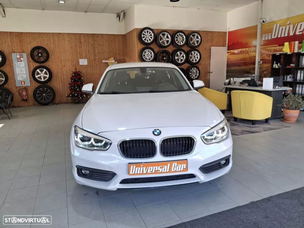 BMW 116 d Line Luxury Auto - 2