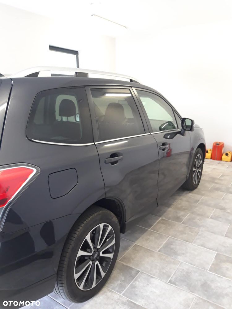 Subaru Forester 2.0 XT Sport Lineartronic - 10