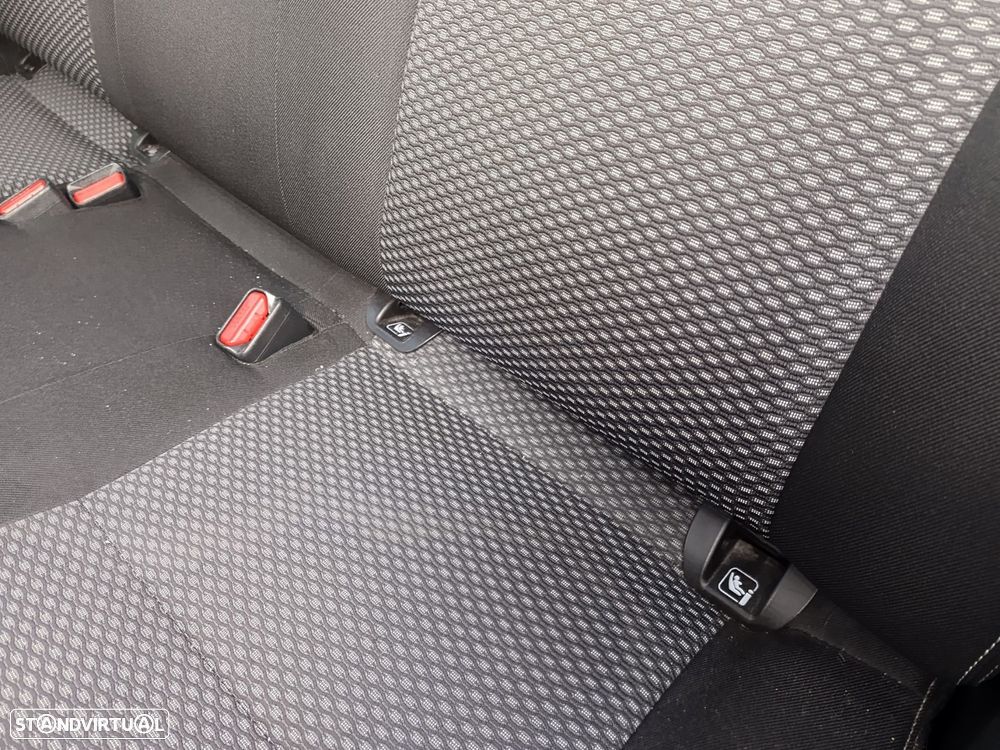 Suzuki Vitara 1.6 DDiS GLX - 11