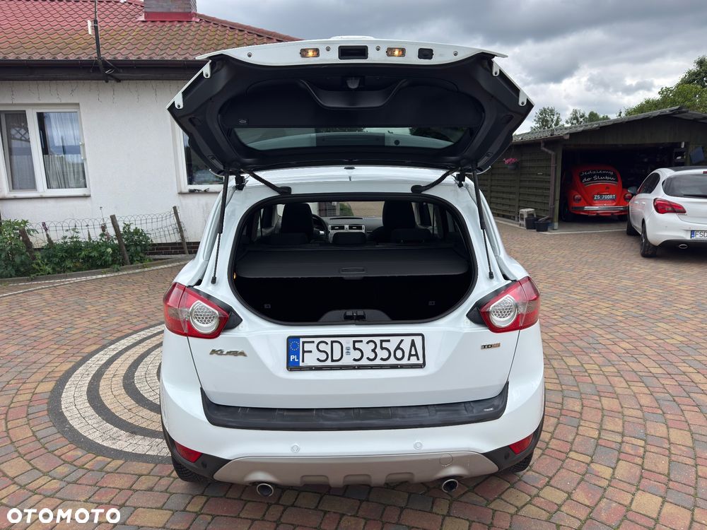 Ford Kuga - 19