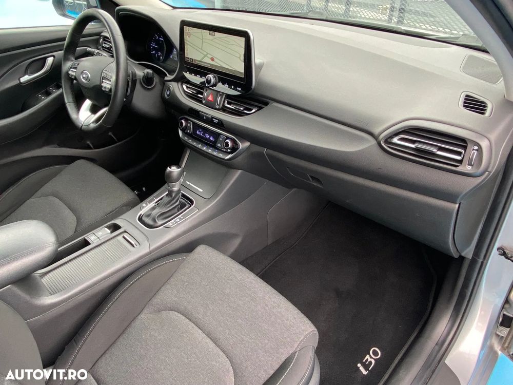 Hyundai i30 1.6 CRDI DCT Select - 16