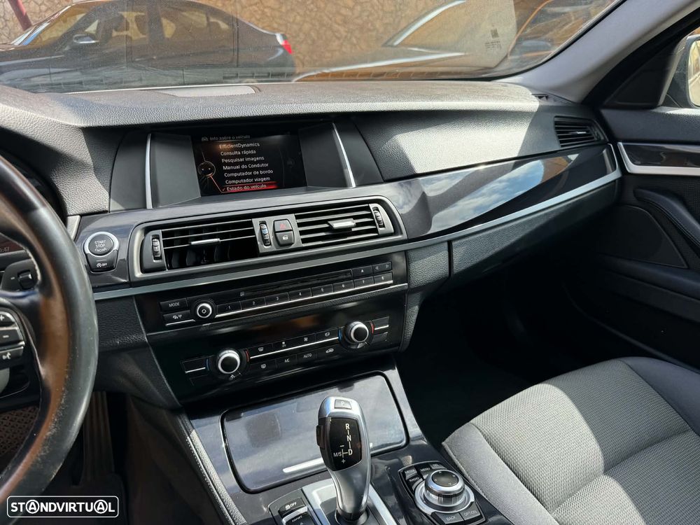 BMW 518 d Auto - 12