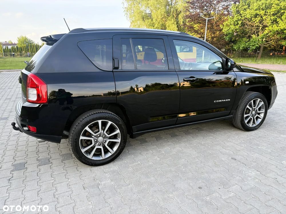Jeep Compass - 15