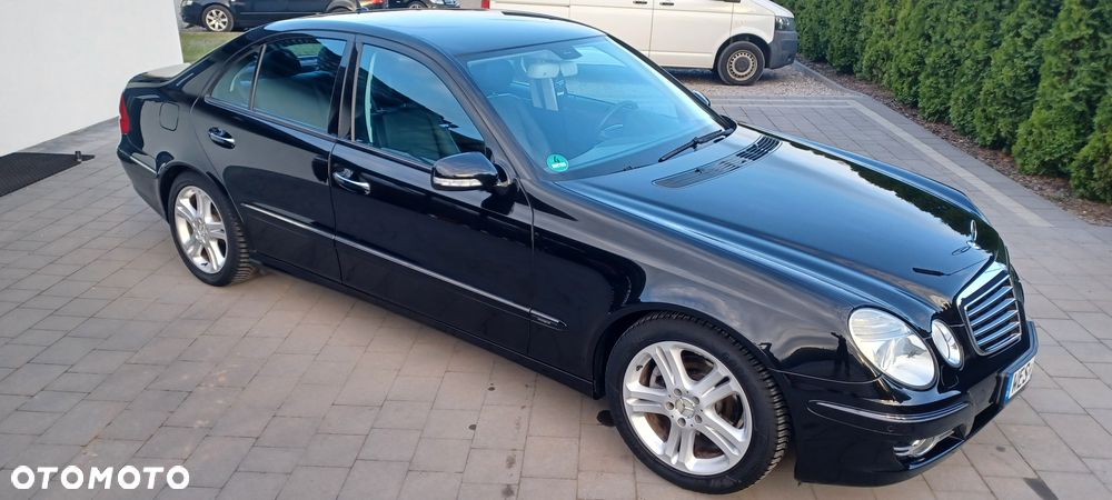 Mercedes-Benz Klasa E 200 Kompressor Avantgarde - 36