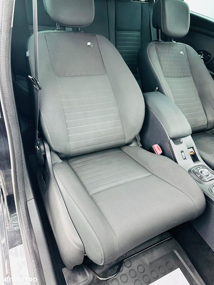 Renault Megane dCi 110 FAP LIMITED - 22