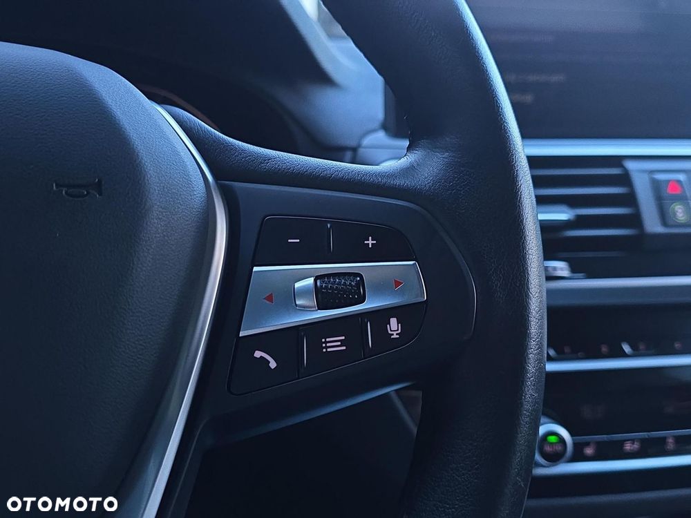 BMW X3 sDrive18d - 20