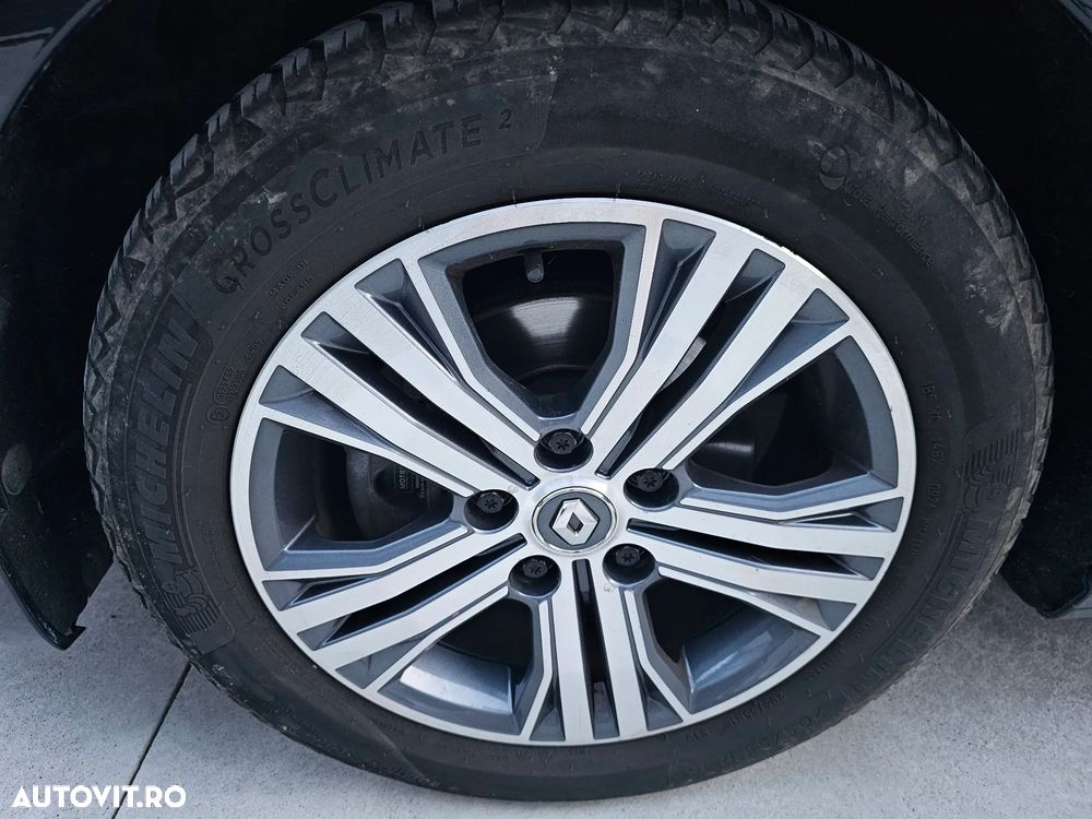 Renault Megane Blue dCi 116 Intens - 11
