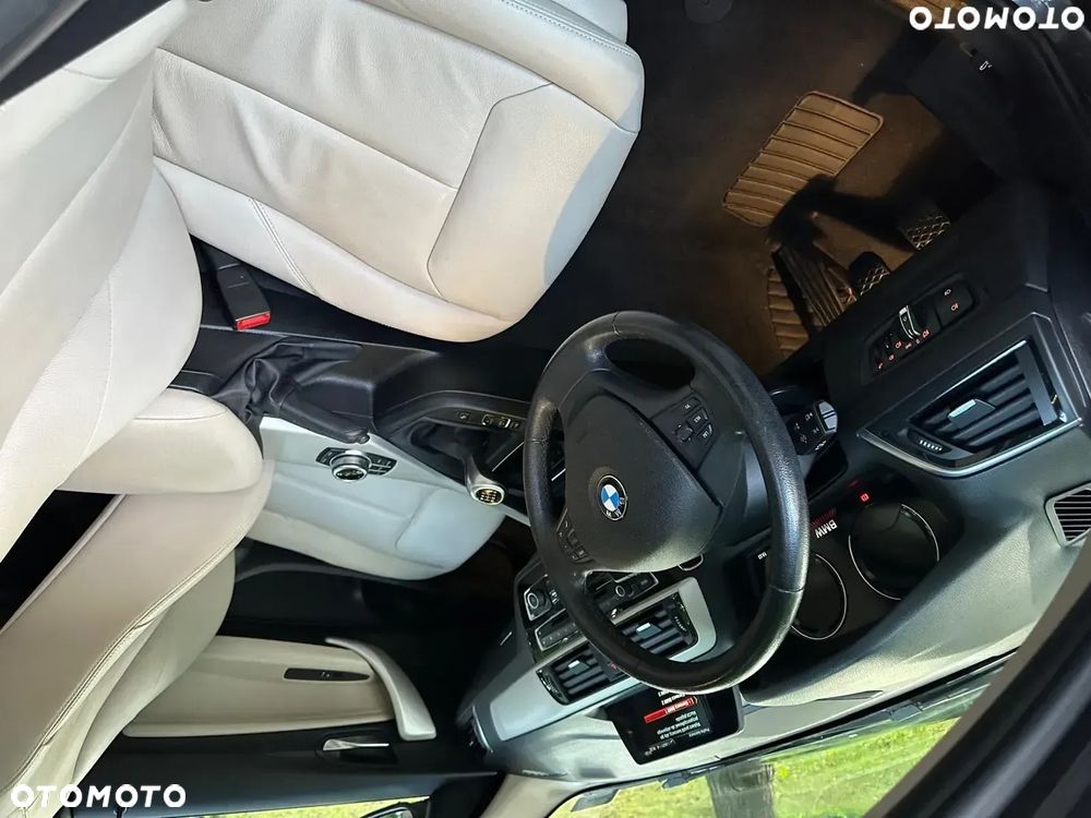 BMW Seria 1 118i - 8