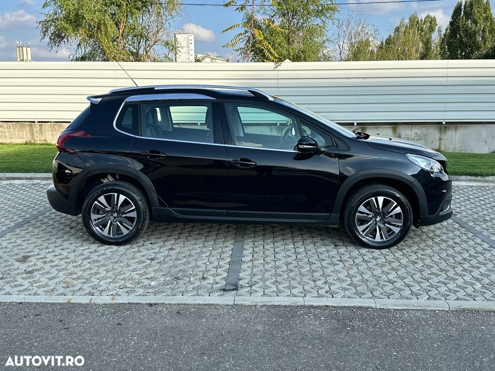Peugeot 2008 - 13