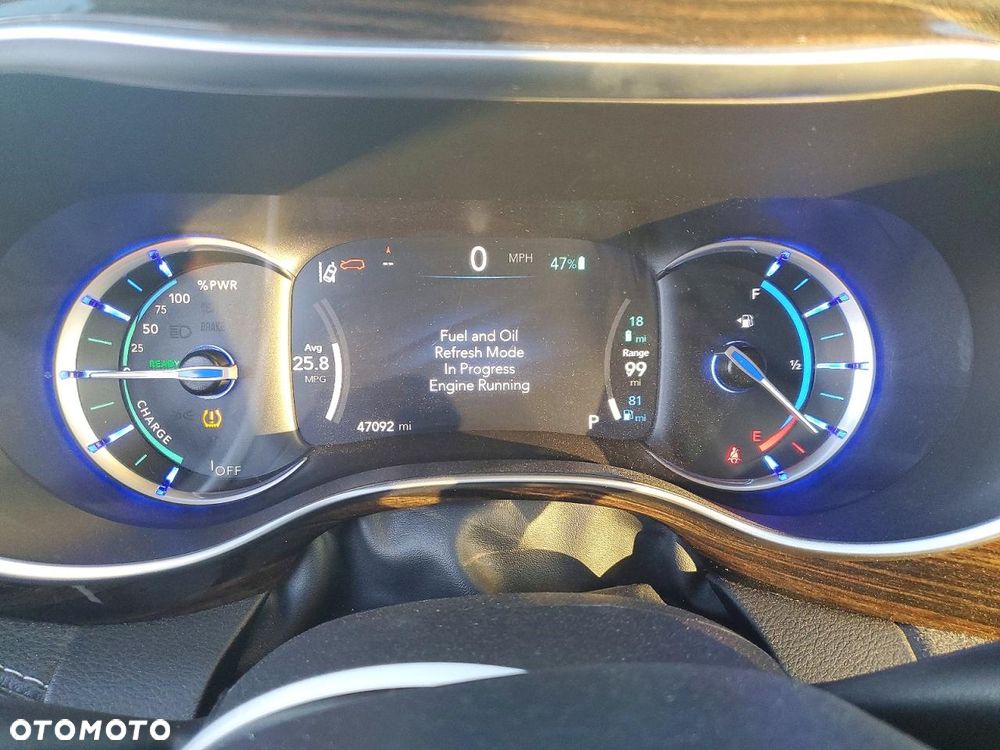 Chrysler Pacifica - 9