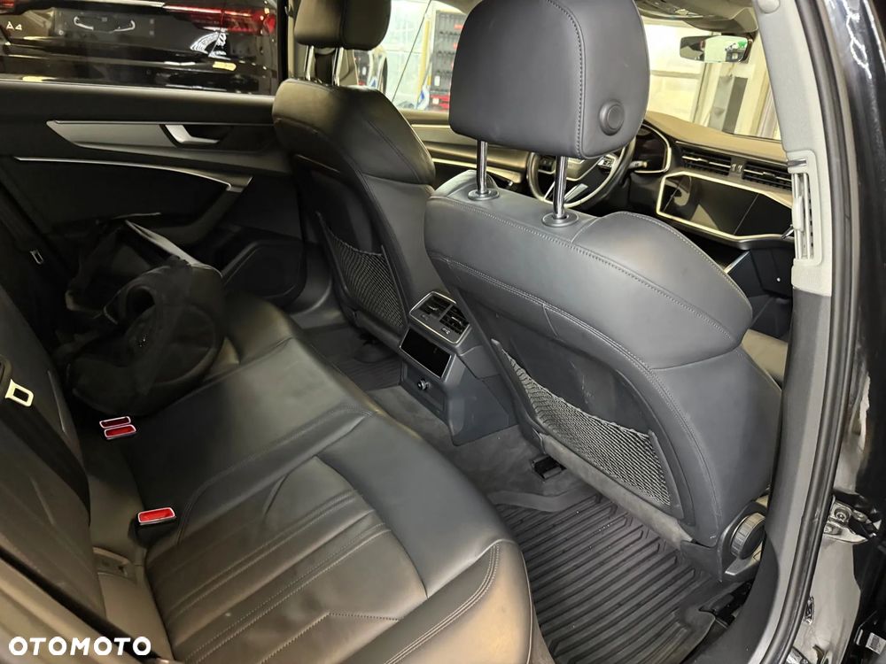 Audi A6 - 4