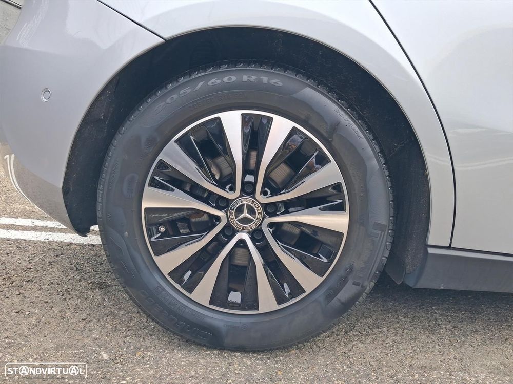 Mercedes-Benz A 200 Standard - 4