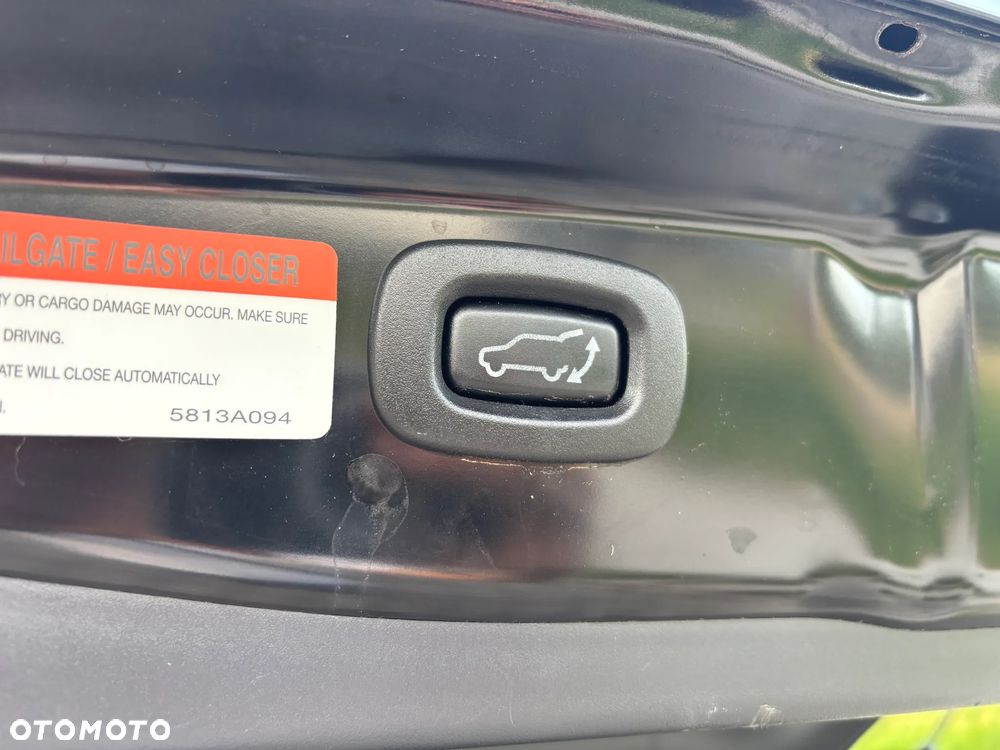 Mitsubishi Outlander 2.2 DI-D 4WD Diamant Edition - 27
