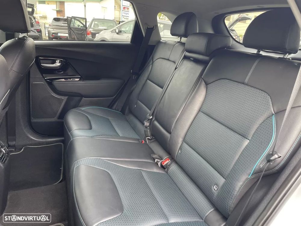 Kia e-Niro - 22