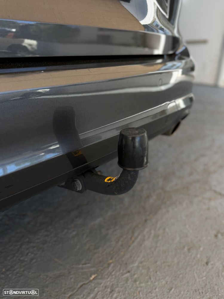 Ford Focus SW 1.0 EcoBoost S&S COOL&CONNECT - 11