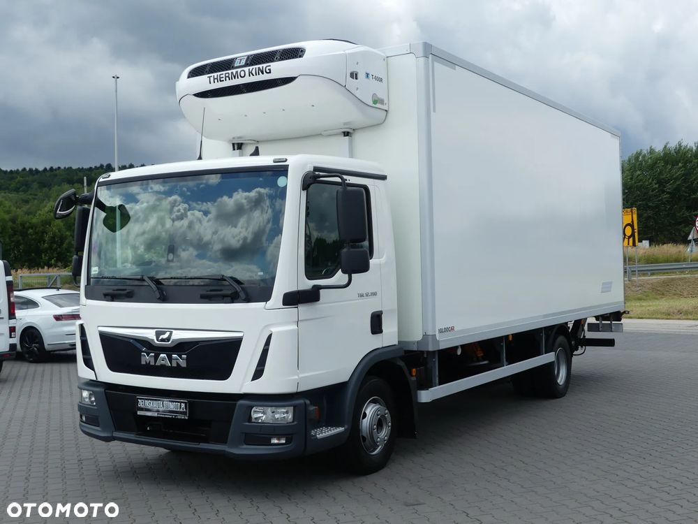 MAN TGL 12.190 / CHŁODNIA + WINDA /  EURO 6 / NISKI PRZEBIEG / - 2