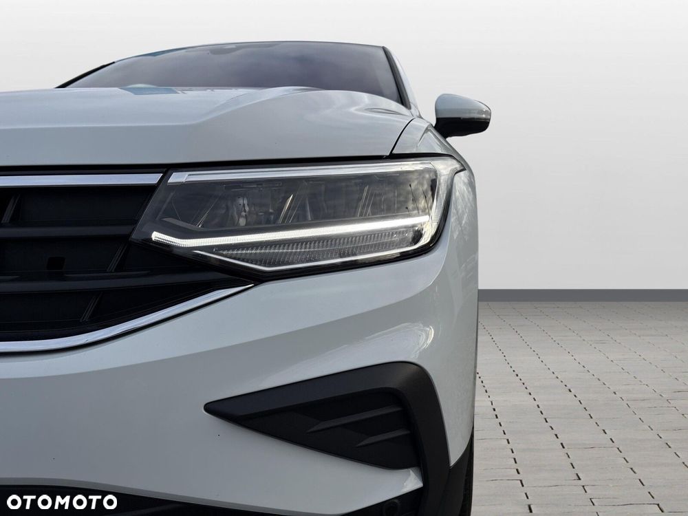 Volkswagen Tiguan 2.0 TSI 4Mot Life DSG - 29