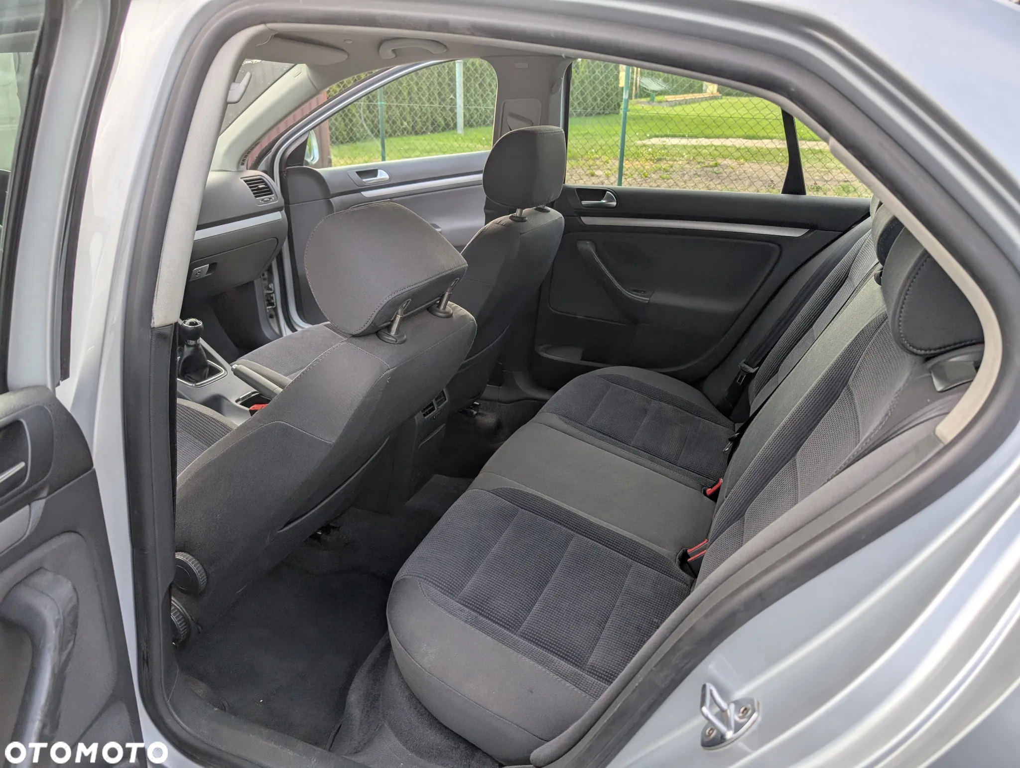 Volkswagen Jetta 1.9 TDI Comfortline - 12