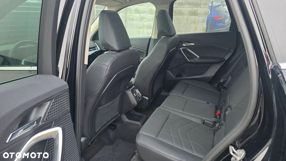 BMW X1 sDrive18i xLine - 10