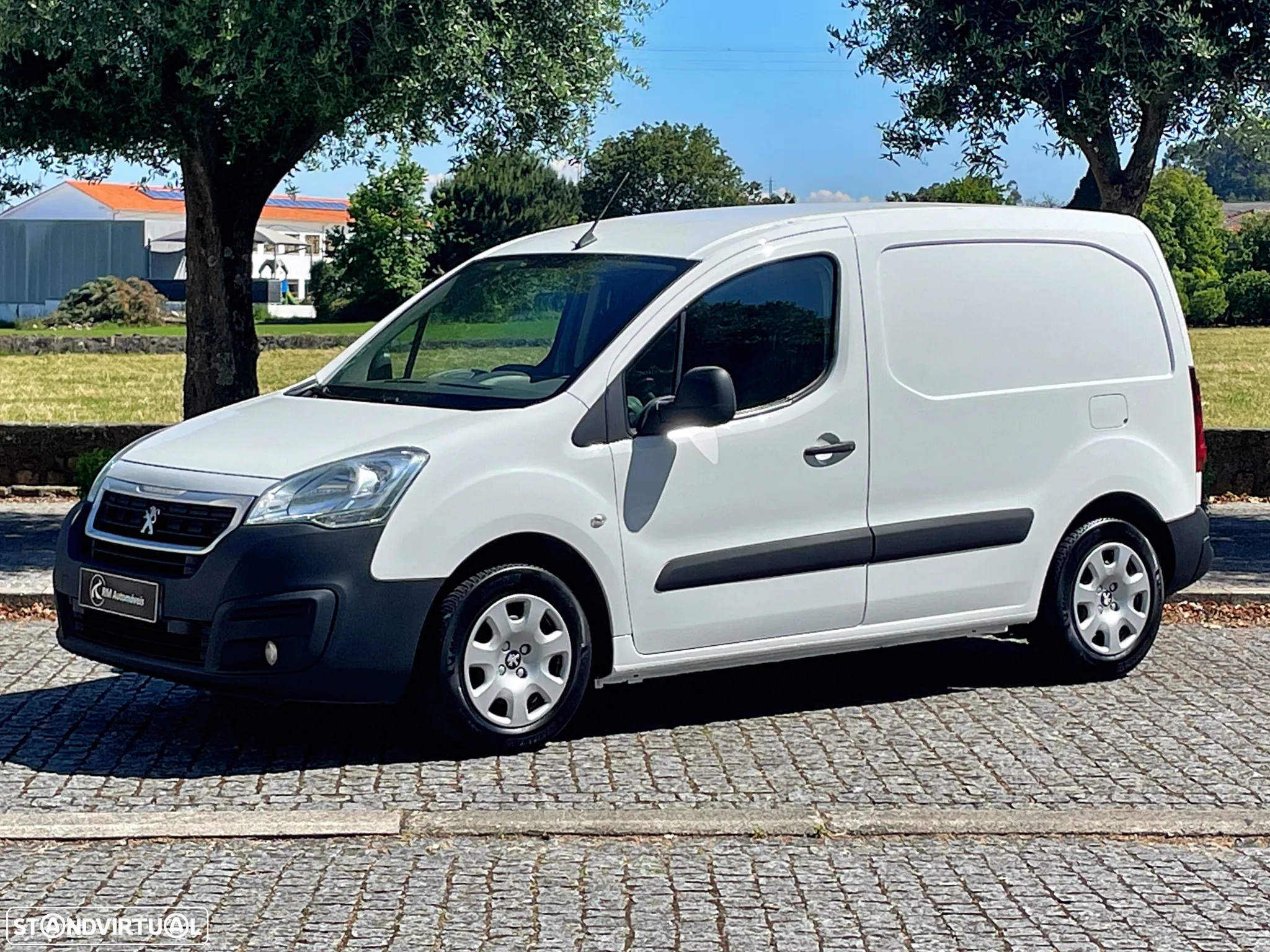 Peugeot Partner 1.6 HDI (120cv) IVA Dedutível - 10