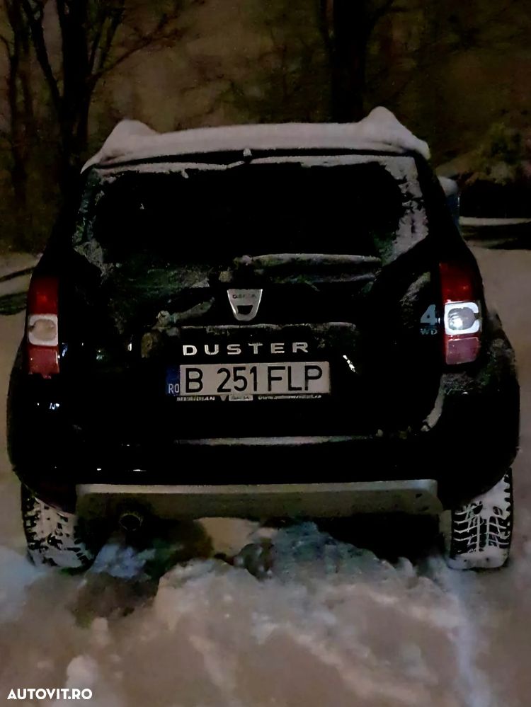 Dacia Duster 1.6 4x4 Laureate - 3