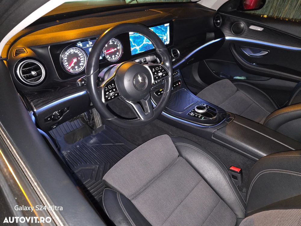 Mercedes-Benz E 200 d T 9G-TRONIC Exclusive - 16