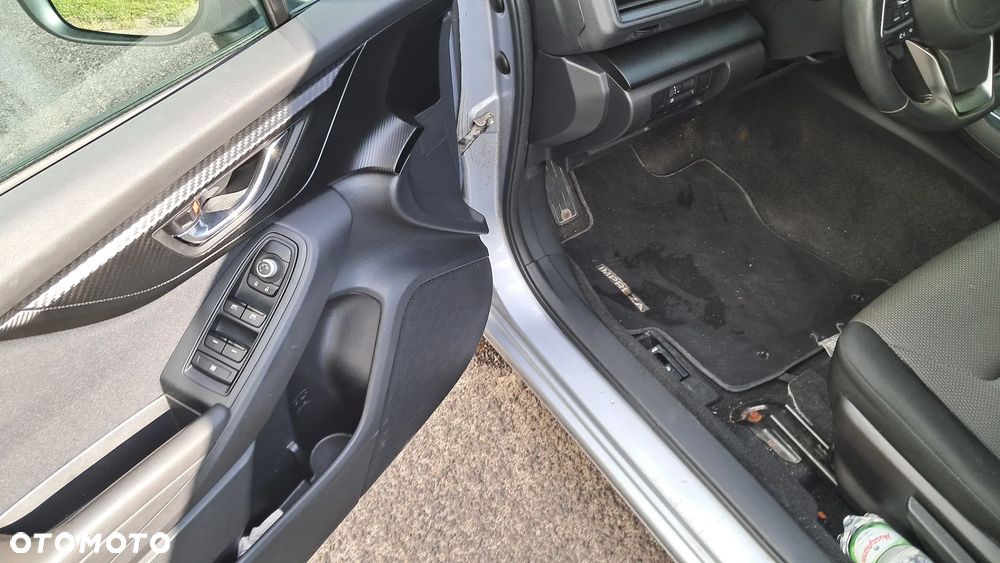 Subaru Impreza 2.0i Lineartronic Sport - 30