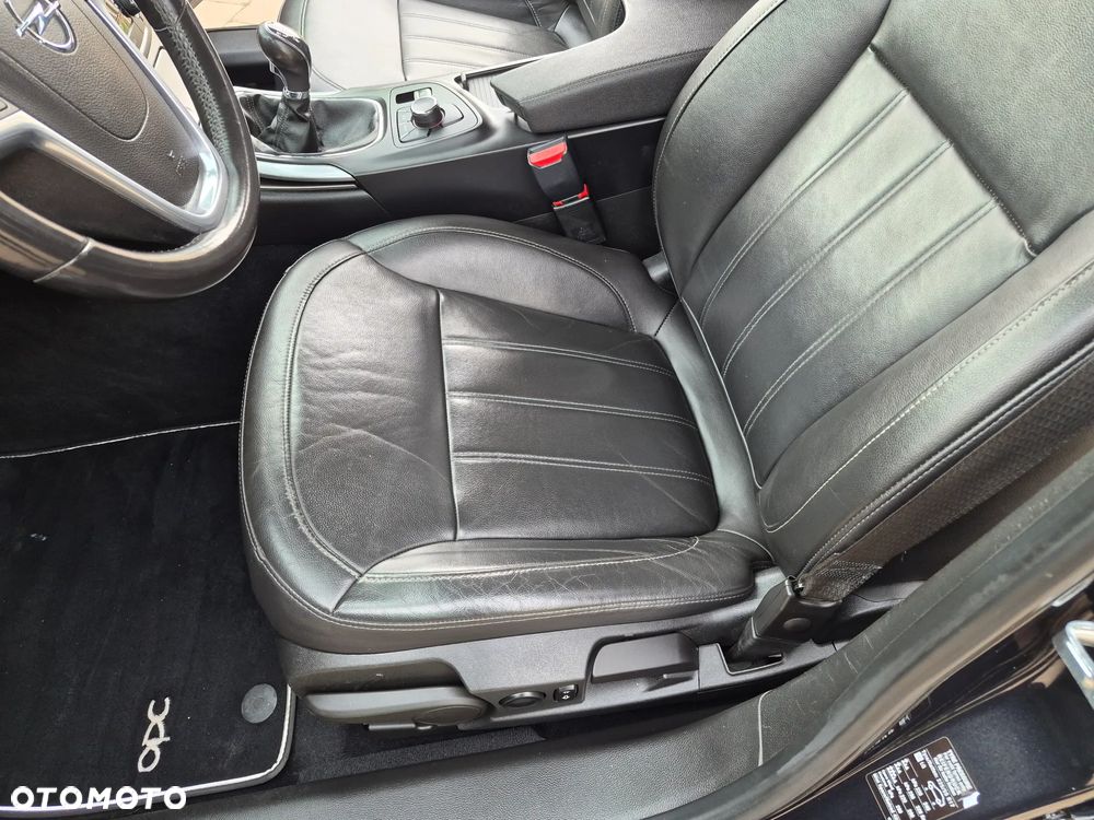 Opel Insignia 2.0 CDTI Sport - 26