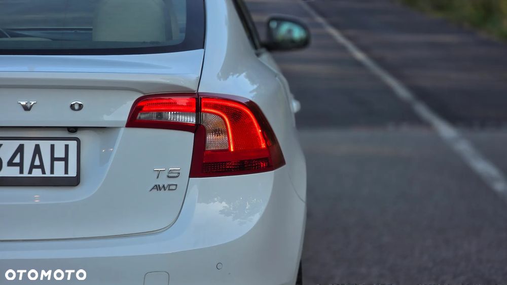 Volvo S60 T5 Drive-E Dynamic Edition (Momentum) - 12