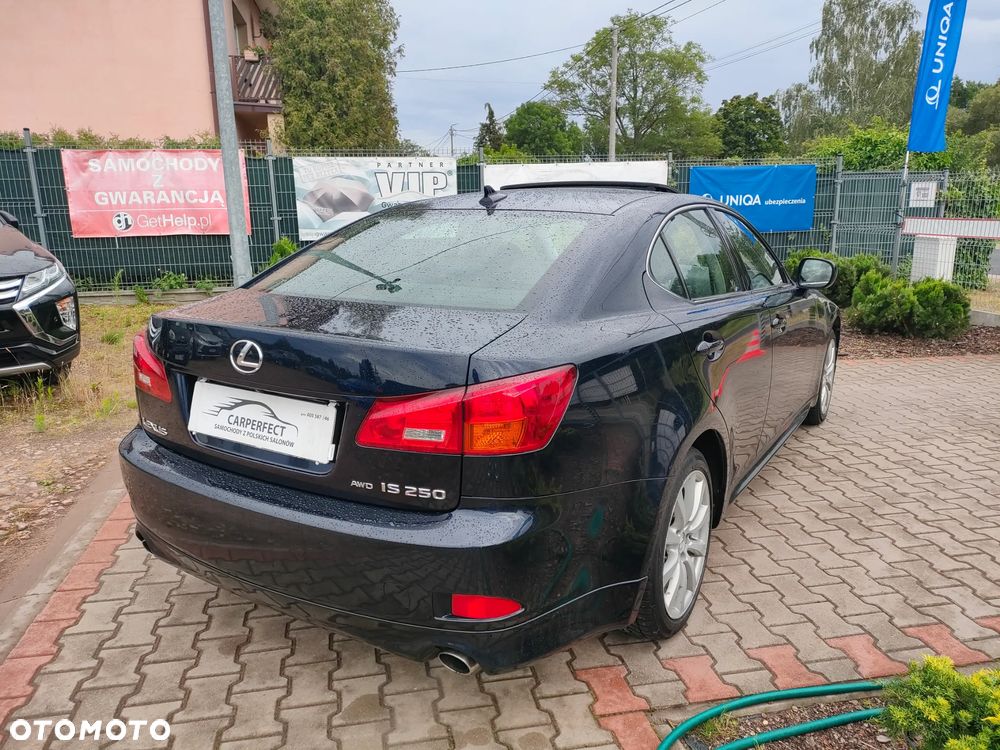 Lexus IS 250 Executive Line - 2