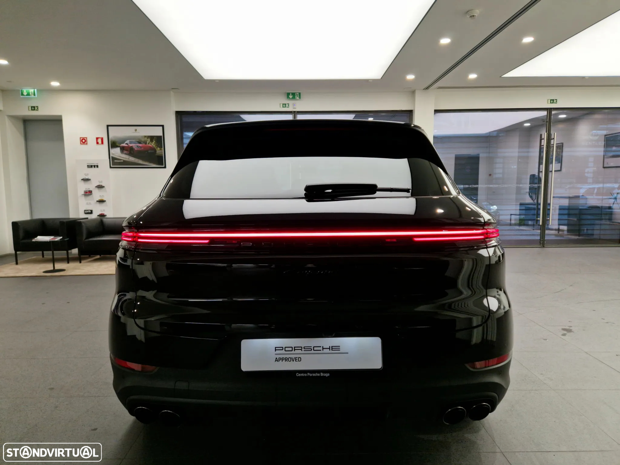 Porsche Cayenne E-Hybrid - 4