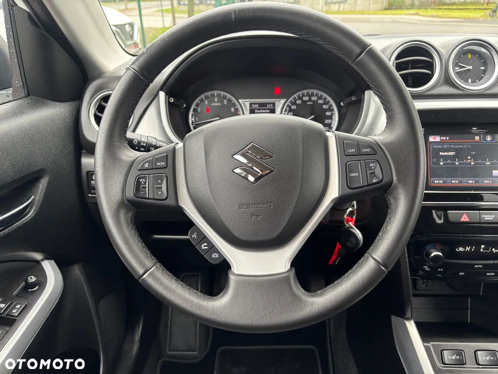 Suzuki Vitara - 17