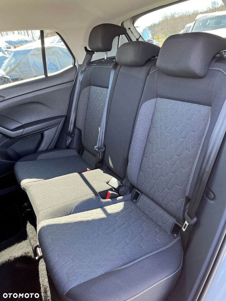 Volkswagen T-Cross - 10