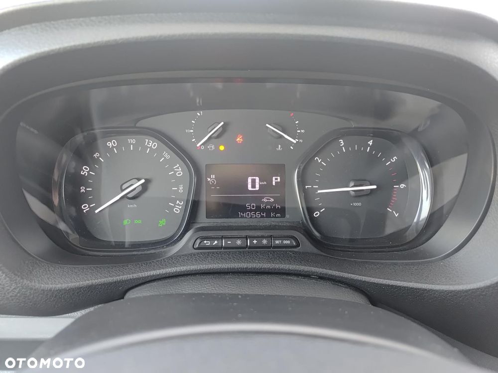 Citroën Jumpy Combi - 26