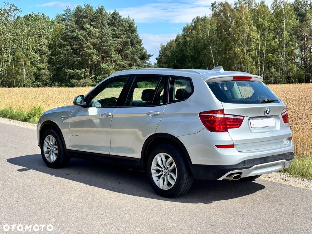 BMW X3 sDrive18d xLine - 8